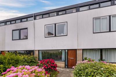Woning Radboud 25 Landsmeer