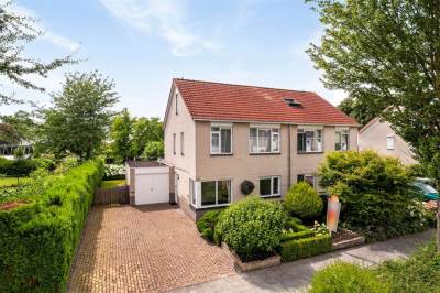 Woning A.J. Rennenstraat 20 Kraggenburg