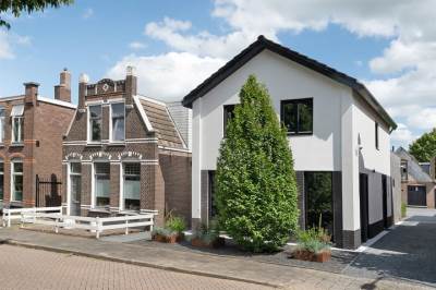 Woning Comm d Vos v Steenwijklaan 16 Meppel