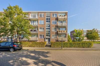 Woning G.A. Brederolaan 89D Maassluis