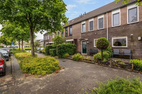 Woning Klaproosweide 80 Woerden