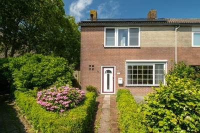 Woning Neeltie Jansstraat 20C St.-Jacobiparochie