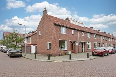 Woning Burgemeester Rambonnetlaan 36 IJmuiden