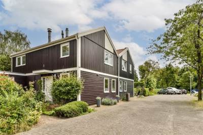 Woning Kromgouw 87 Almere