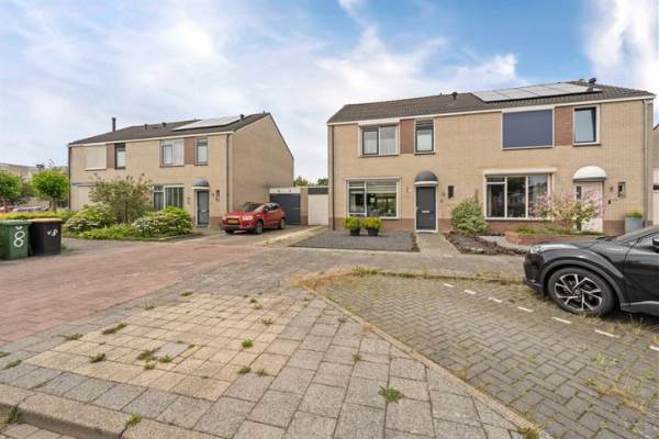 Woning Vikingbank 8 Emmeloord