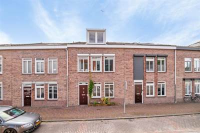 Woning Eerste Heulbrugstraat 6 Spijkenisse