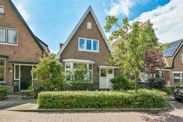 Woning Schuine Hondsbosschelaan 24 Heiloo