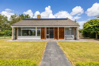 Woning H.N. Werkmansingel 12 Leens