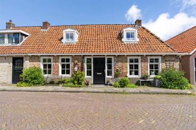 Woning Kerkstraat 5 Marrum