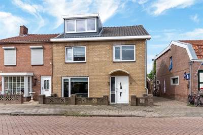 Woning Hogeweidseweg 17 Tiel
