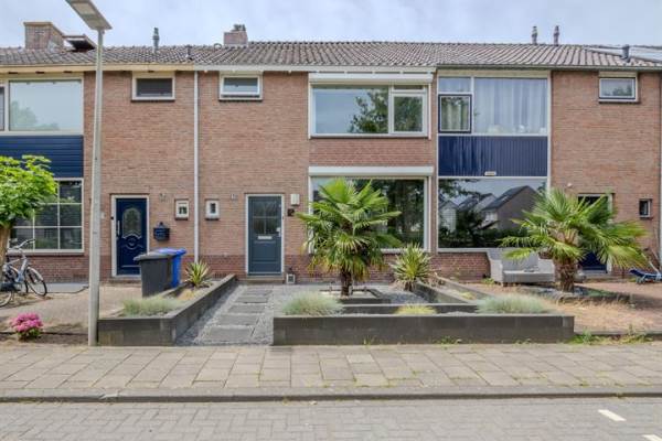 Woning Leeuweriksingel 12 Sliedrecht