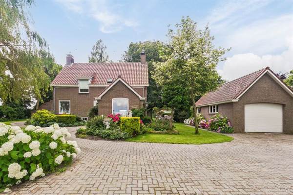 Woning Oostketelaarweg 2 Lewedorp