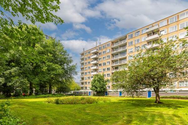 Woning Van Nijenrodeweg 860 Amsterdam