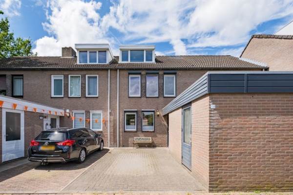 Woning Schutsboom 16 Geldrop