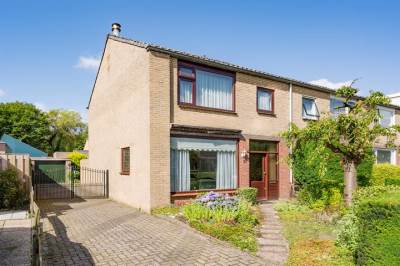 Woning Esdoornlaan 31 Nijkerk