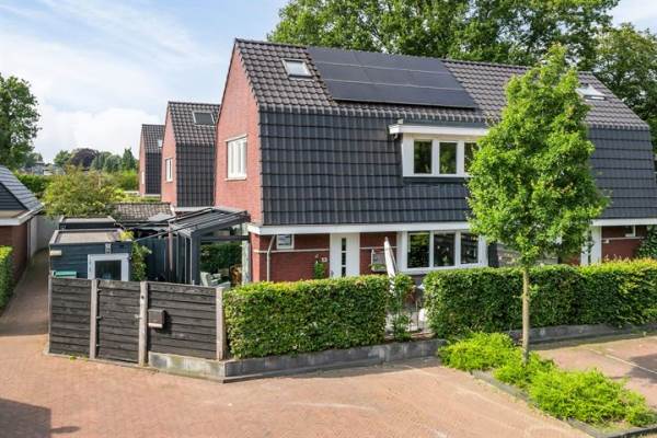 Woning Paardenwei 13 Lunteren