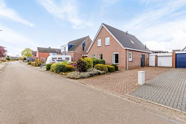 Woning Lange Drift 11 Uithuizermeeden