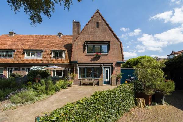 Woning Breitnerstraat 10 Baarn