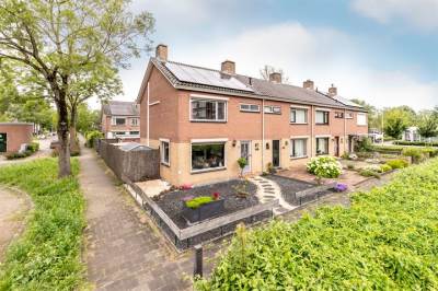 Woning Vezelstraat 13 's-Gravendeel