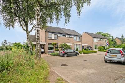 Woning Pastoor van Berkelstraat 86 Sambeek