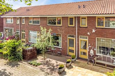 Woning Burgemeester van de Stadtstraat 10 Zaandam