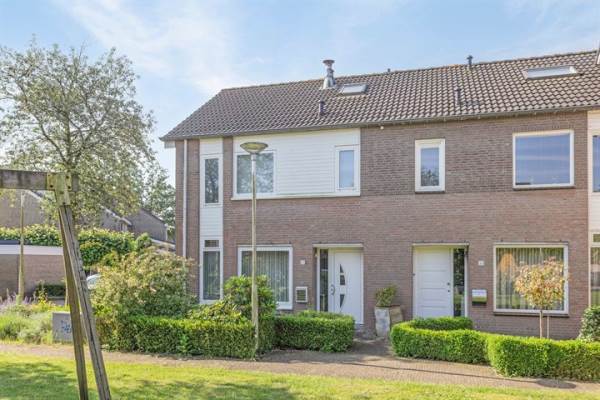 Woning Bruggenrijt 27 Tilburg