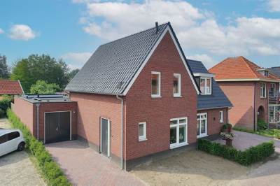 Woning Schoolstraat 1 Zenderen