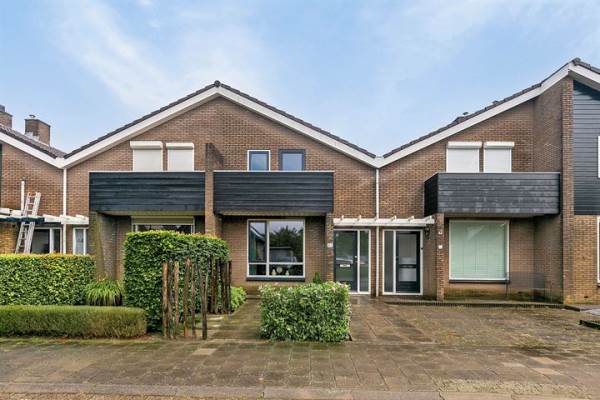 Woning Prunusstraat 42 's-Gravenpolder