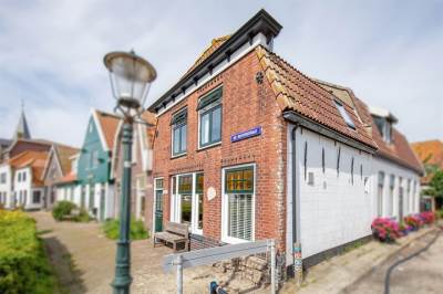 Woning De Ruyterstraat 120 Oudeschild