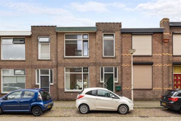 Woning Pastoor De Meulemeesterstraat 7 Bergen op Zoom