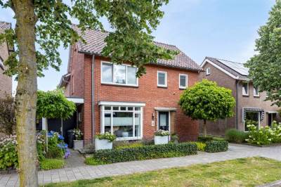 Woning dokter Hondelinkstraat 15 Denekamp