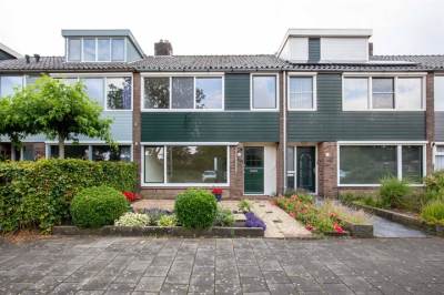 Woning Margrietstraat 10 Aalsmeer