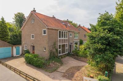 Woning van Ittersumlaan 15 Bennebroek