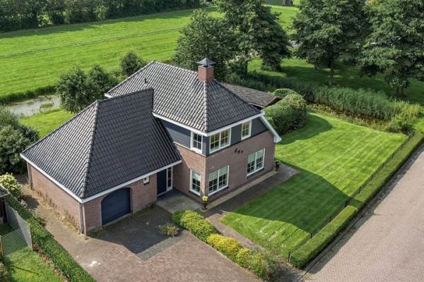Woning De Bjirk 8 Nij Beets