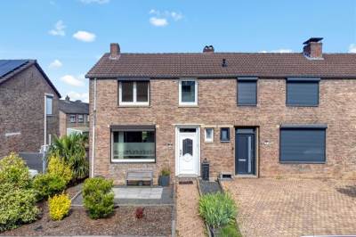 Woning Lijsterbesstraat 14 Brunssum