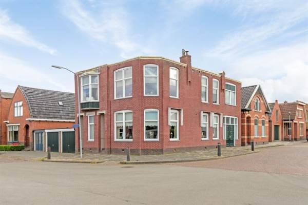 Woning Schoolstraat 87 Uithuizen