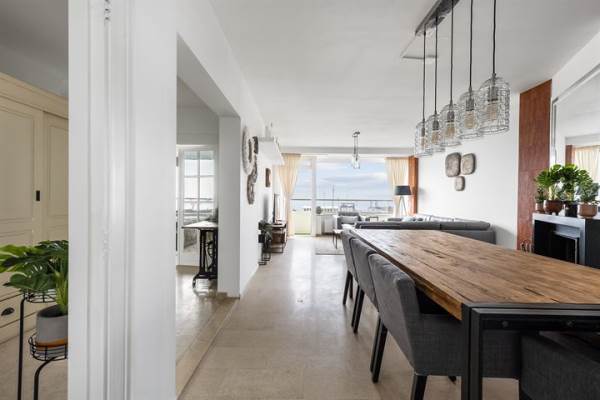 Woning Burgemeester van Fenemaplein 13F3 Zandvoort