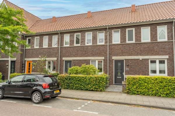 Woning Julianastraat 28 Strijen