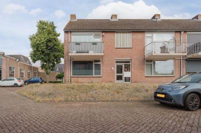 Woning Smidshof 12 Raamsdonksveer