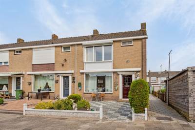 Woning Harderwijkplantsoen 21 Volendam