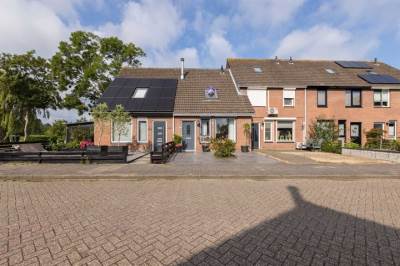 Woning Molenzicht 136 Dirksland