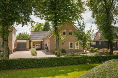 Woning Kerkstraat 2 Aalst