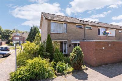 Woning Nicolaas Beetslaan 16 Oldenzaal