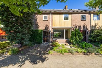 Woning Deken Zondaglaan 15 Vogelenzang