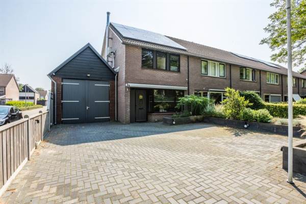 Woning De Nachtegaal 1 Vriezenveen