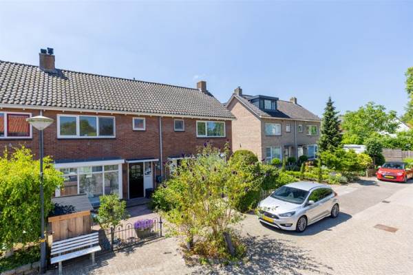 Woning van Blarcumlaan 21 Ankeveen