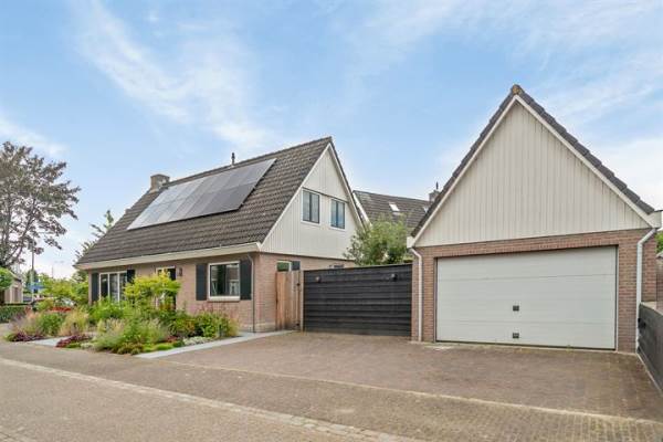 Woning Bereklauw 54 Udenhout