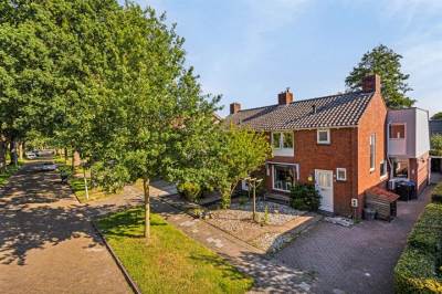 Woning Dr G A Wumkesstraat 27 Joure