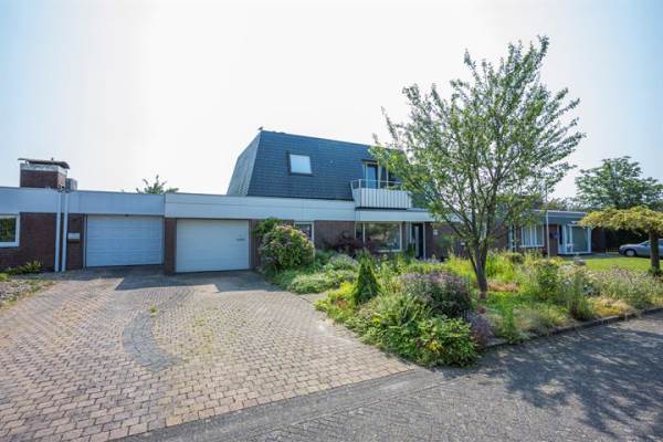 Woning Burgemeester Vrouenraetslaan 39 Landgraaf