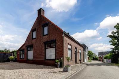 Woning Dijkstraat 1 Rhenoy